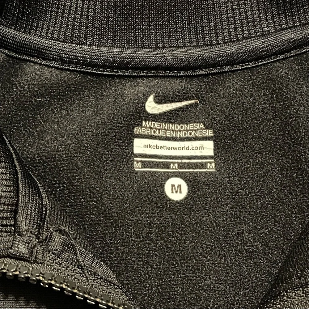 Nike Women's Sportswear Track Jacket Full Zip Black W/Pink Stripe 613658-010 Med - Picture 2 of 8